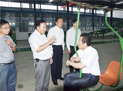 中國(guó)煤炭機(jī)械工業(yè)協(xié)會(huì)理事長(zhǎng)張勇蒞臨我公司檢查、指導(dǎo)工作